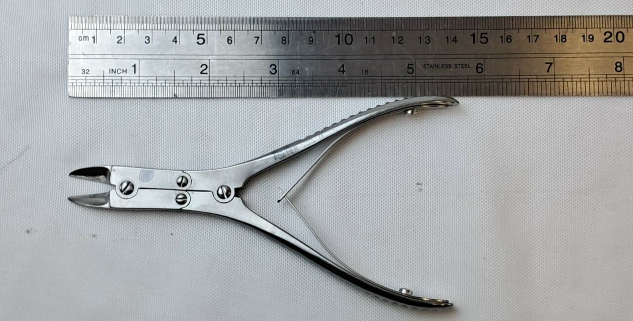 AESCULAP FO610R Boehler Bone-Cutting Forceps D/A Straight 5-3/4in. — photo 7