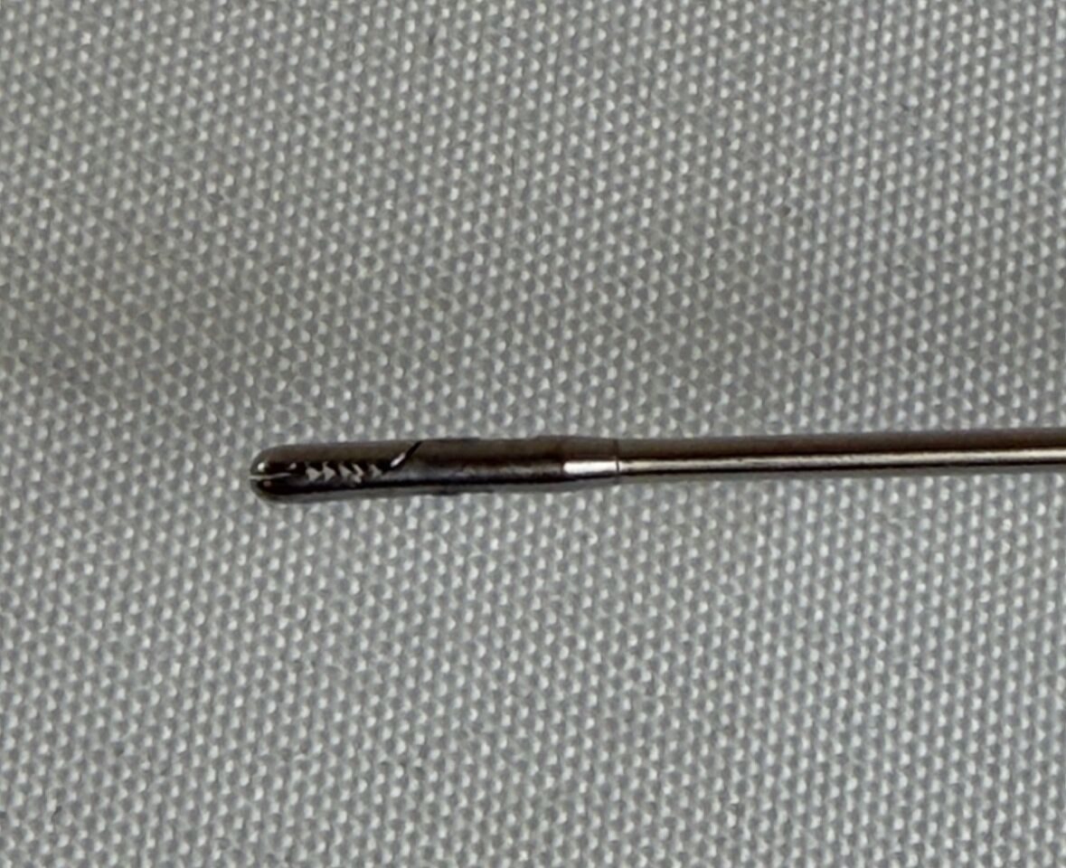 5Fr x 33cm Urology GYN Semi Rigid Single Action Grasping Forcep — photo 5