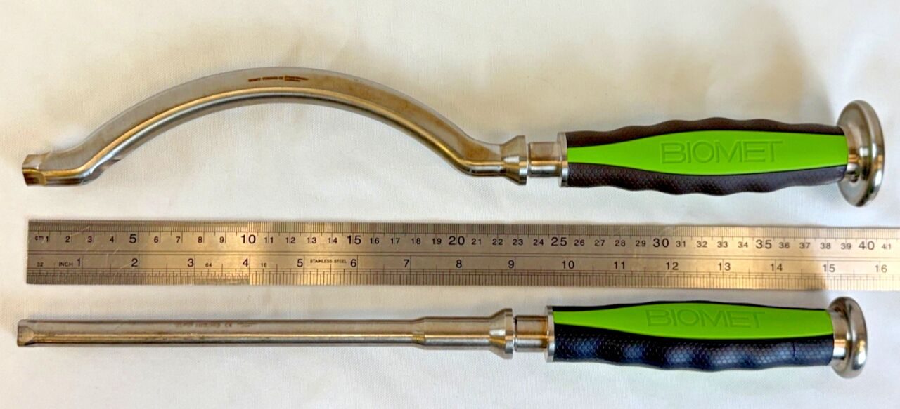 BIOMET 110003453 & 110003451 Pair of Straight & Curved Acetabular Shell Handles Inserters — photo 6