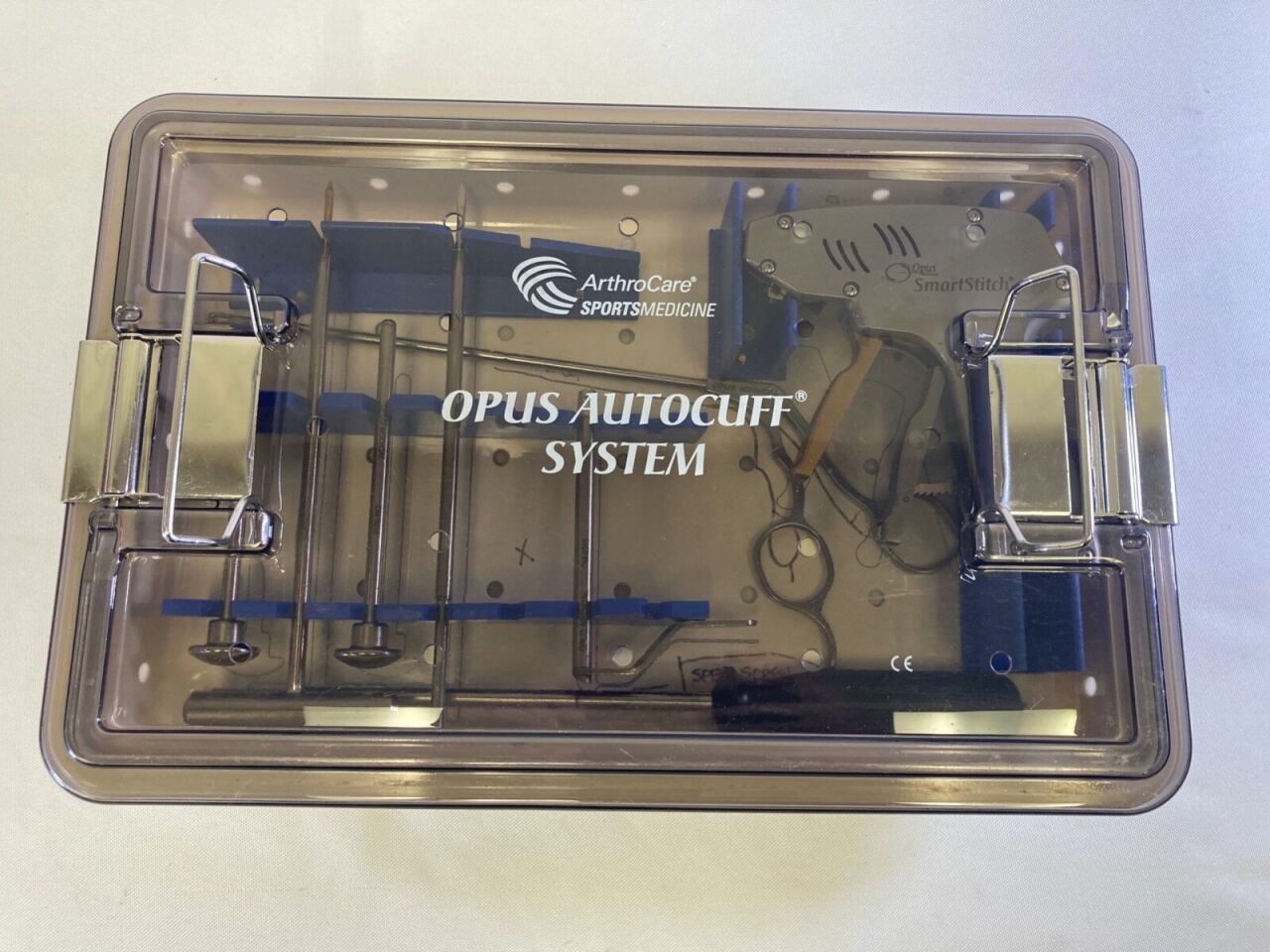ARTHROCARE Opus Autocuff OM-9047 Forcep Speed Driver Set w/ Case — photo 6