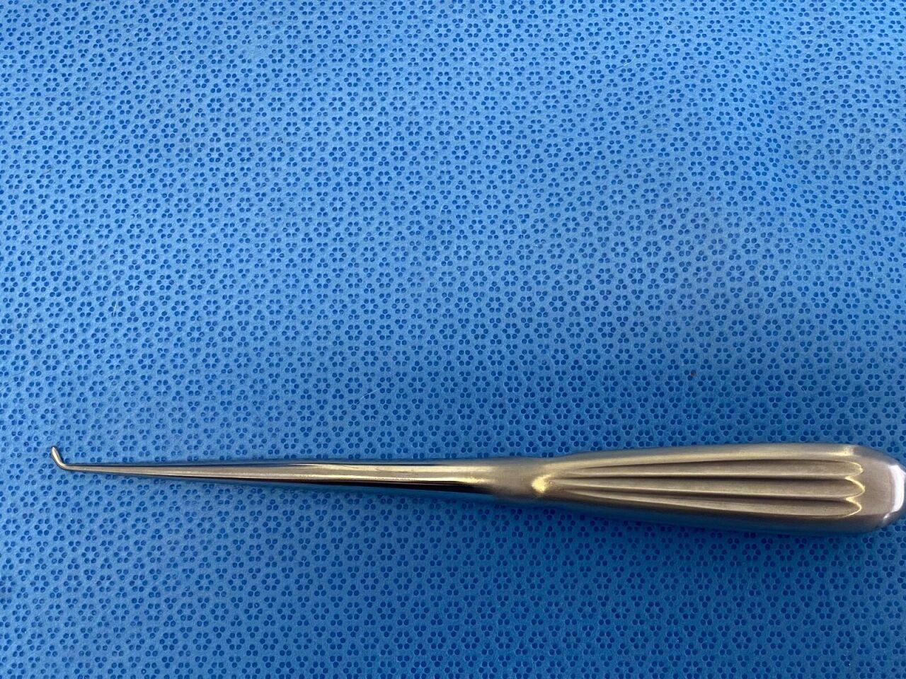 Spinal Fusion Curette Reverse Angle 8" Cup Size #000 — photo 5