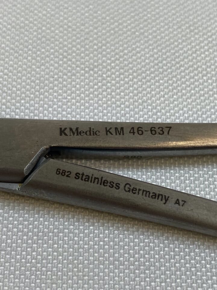 K MEDIC TELEFLEX KM46637 Straight Pulling 5.4mm Forceps — photo 5