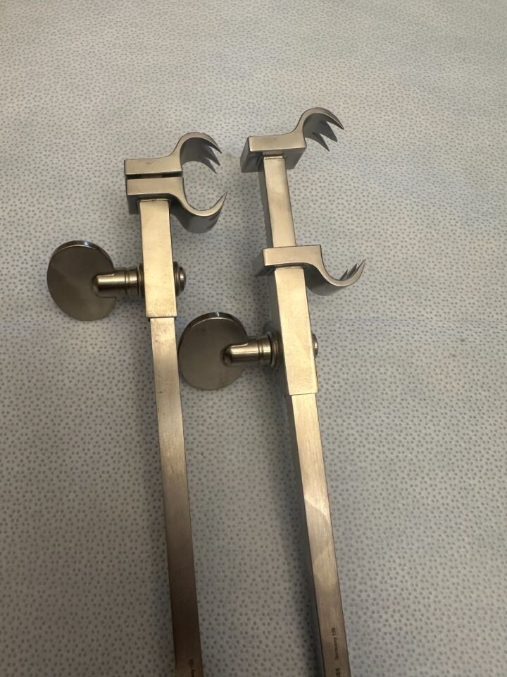 CODMAN  SYMMETRY 50-8050 Bailey Rib Contractor Set of 2 — photo 4