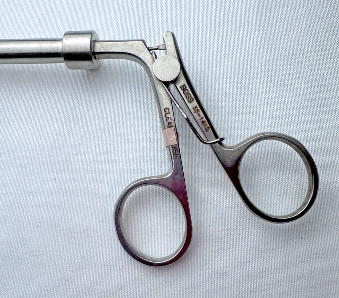 BOSS SURGICAL 38-1415 Laparoscopic Claw Forceps — photo 2