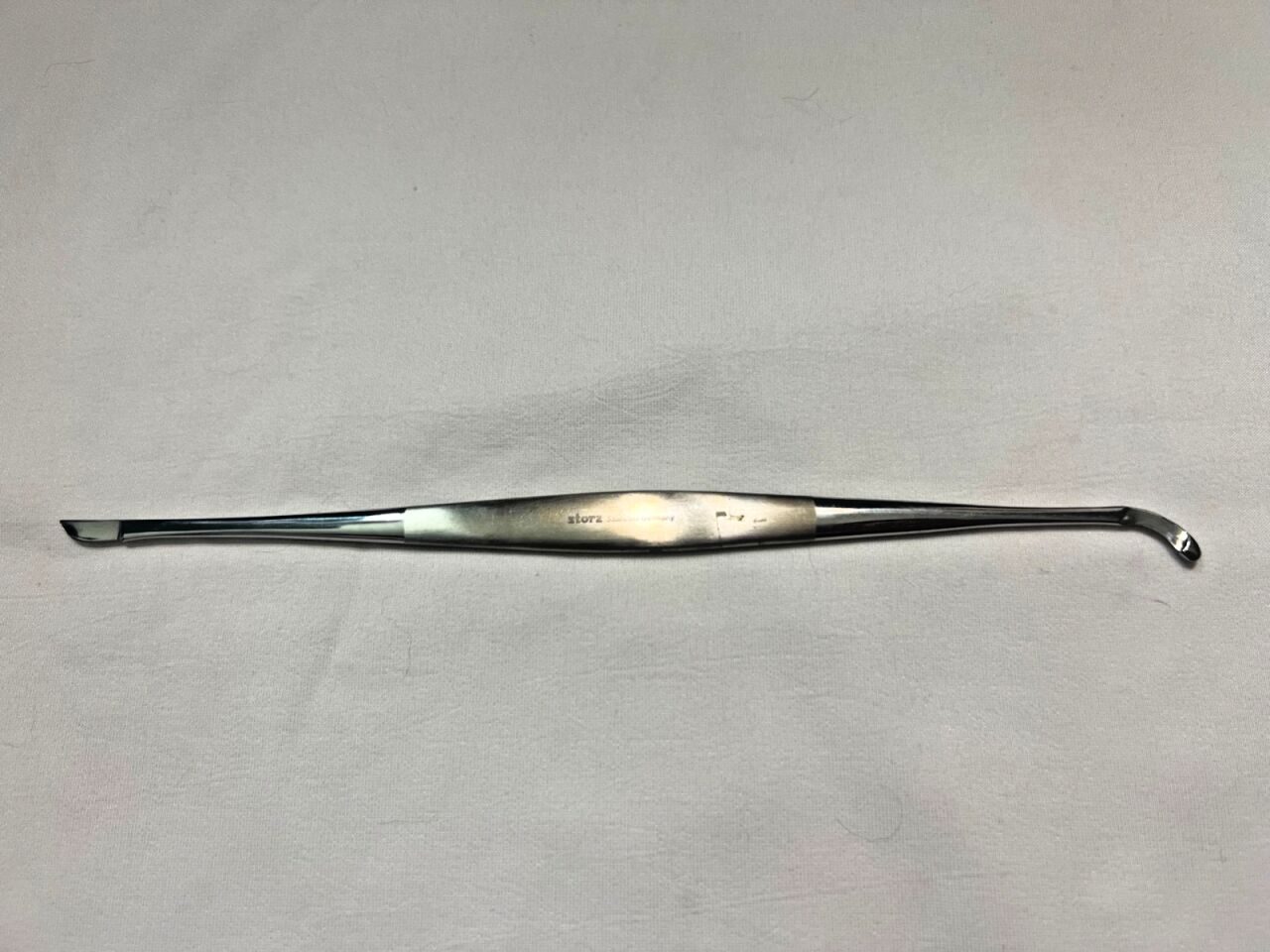 STORZ N-6735 Lothrop Tonsil Knife Dissector 10mm Curved / 12mm Bayonet Blades — photo 1