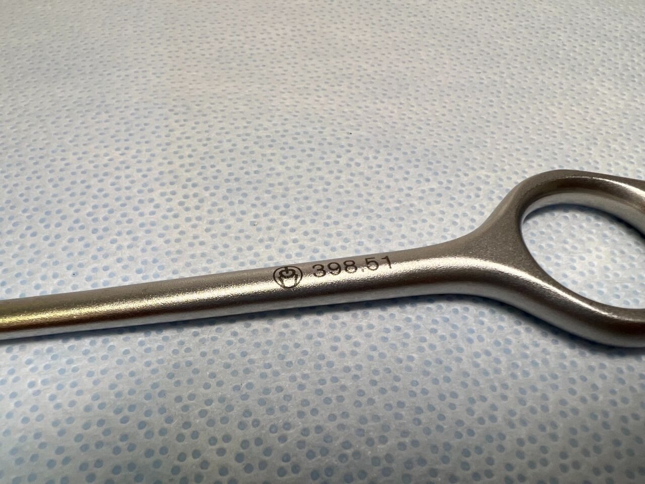 SYNTHES 398.51 Small Hook Retractor — photo 3