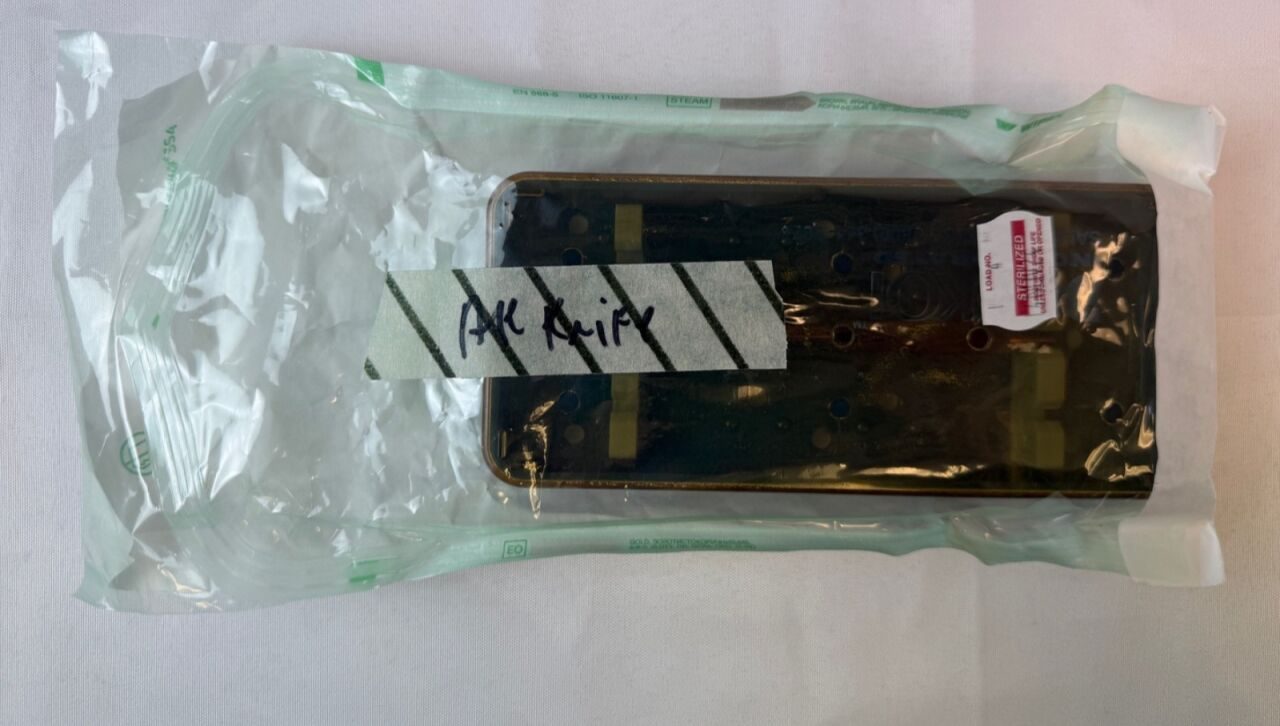 ACCUTOME AE7695 Diamond Knife w/ Sterilization Case — photo 3