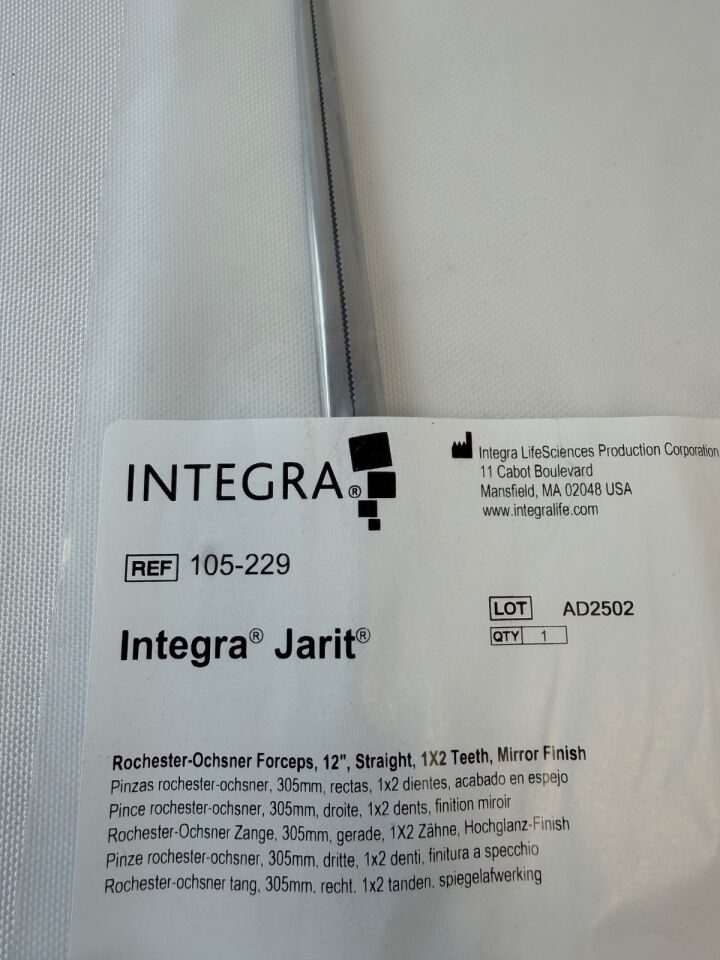 INTEGRA 105-229 Rochester-Ochsner Artery Forceps Straight 12" 1x2 — photo 2