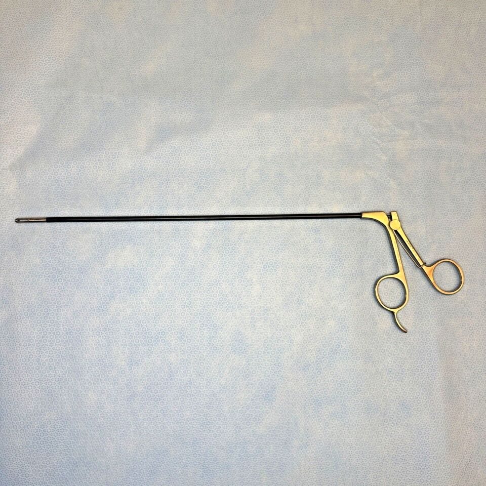 JARIT 600-137 Claw 5mm x 32cm Spring Loaded Grasping Forceps — photo 1