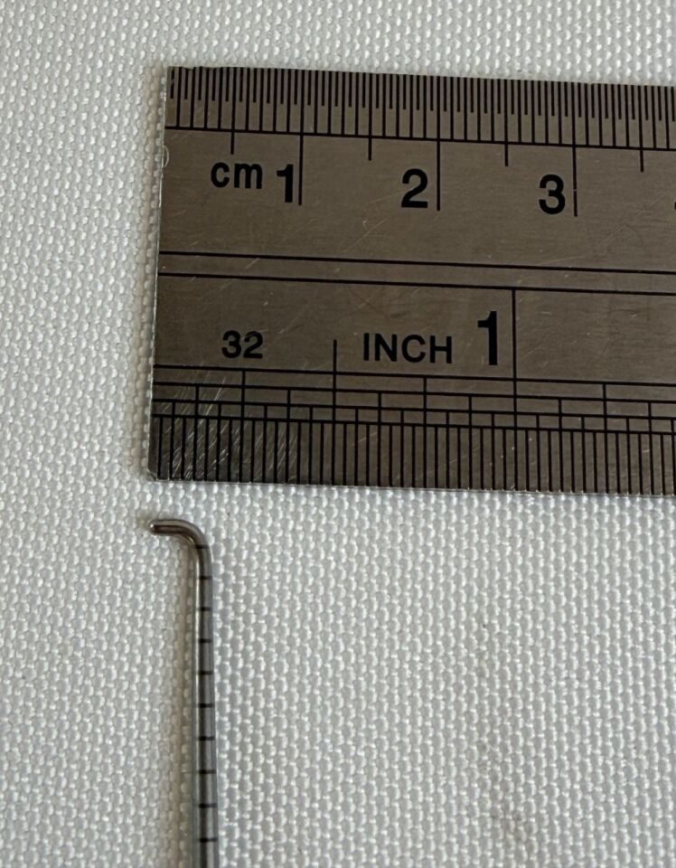 DYONICS 3856 Arthroscopy Probe 3mm x 90deg Tip Calibrated Hook Probe — photo 6