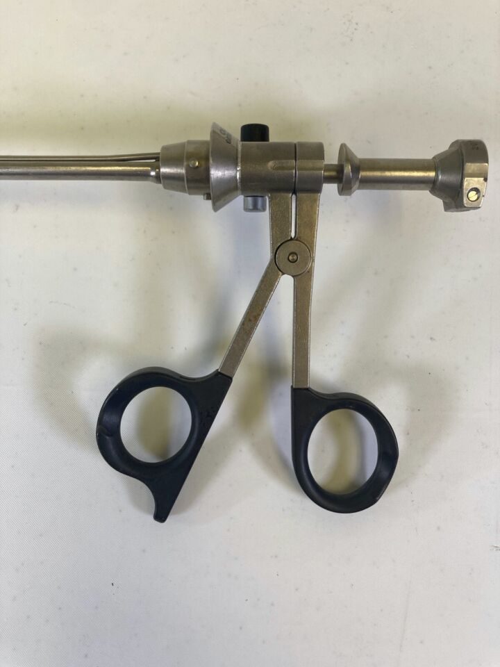 OLYMPUS A4679 Horizontal 30° Optical Biopsy Forceps — photo 2