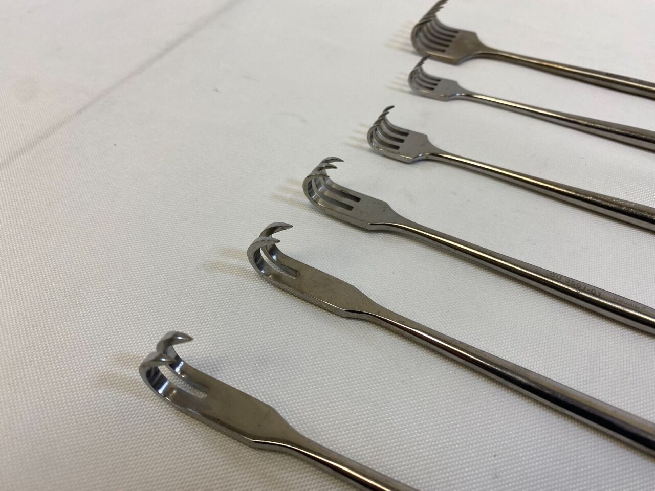 Assorted Sharp Volkman Surgical Retractors - Lot of 6 — photo 5