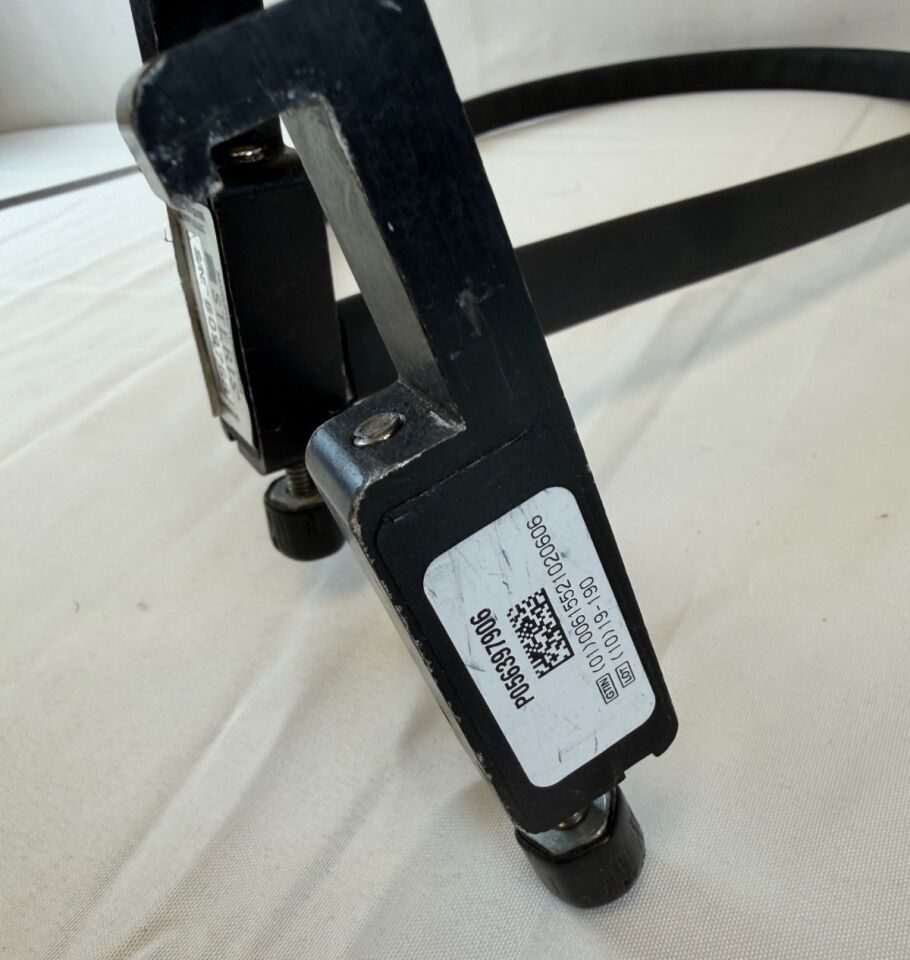 STERIS  Flexible Drape Support for Fluid Collection System — photo 3