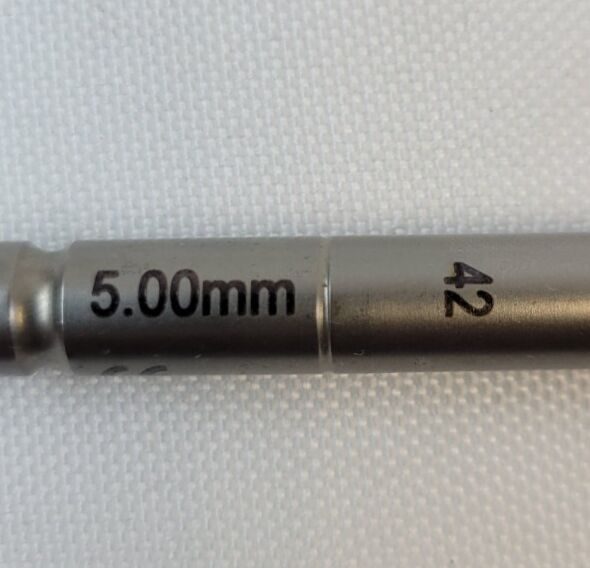 MEDTRONIC RS2011969 5.0mm Broken Hardware Removal Adaptor — photo 4