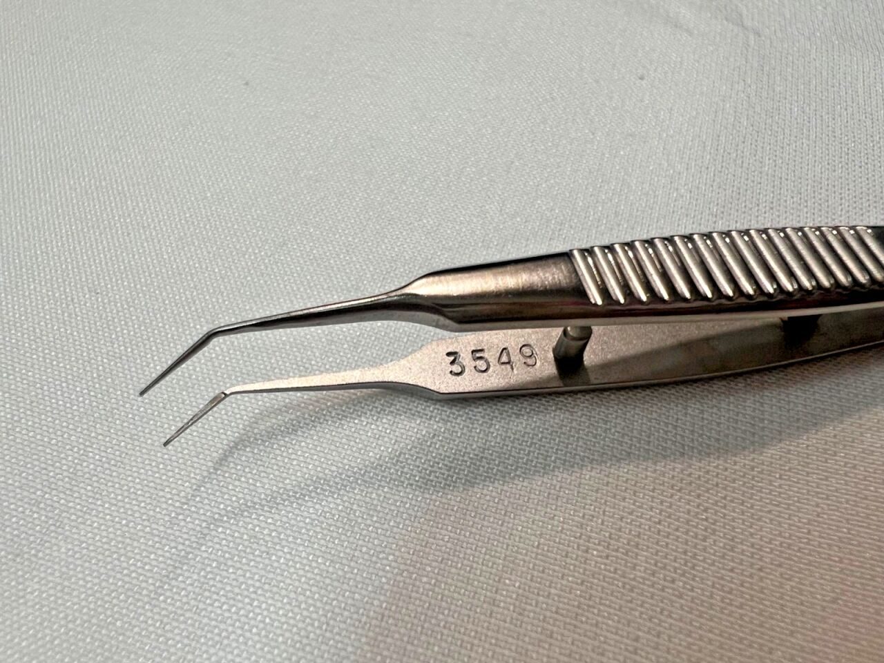 WECK 3549 Ophthalmic McPherson Angled Tying Forceps 3-1/4" Length — photo 2