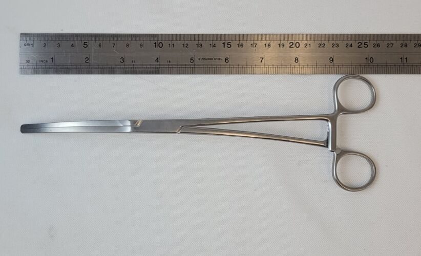 V. MUELLER CH6280 Cooley Aortic Aneurysm Clamp Slightly Curved 10-1/2" Cardio — photo 10