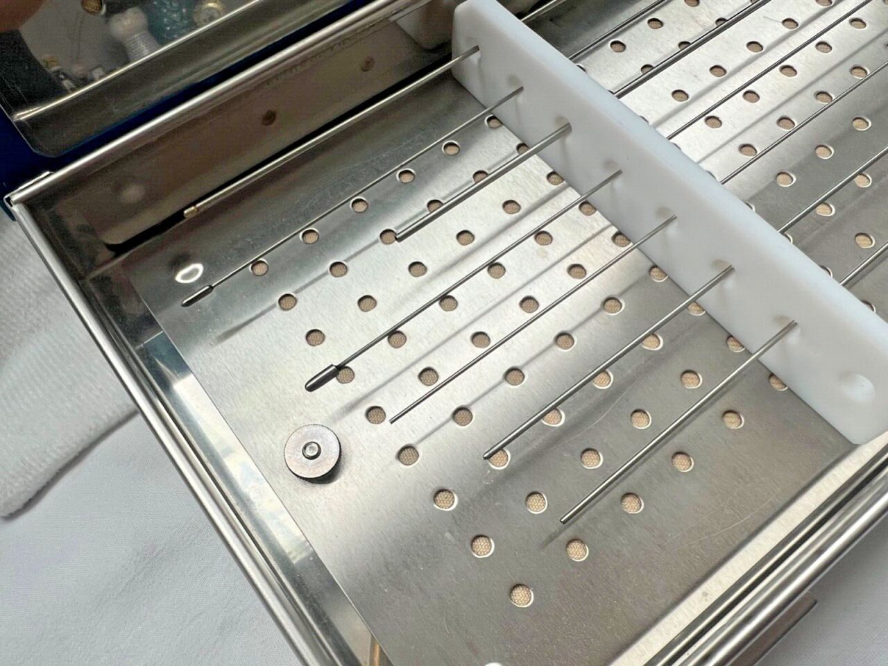 FISCHER USA 635-005 Biopsy Kit 1.4mm w/ Case — photo 2