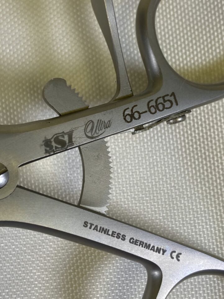 SYMMETRY SURGICAL 66-6651 Perkins Retractor 3 Prong Right Solid Left — photo 2