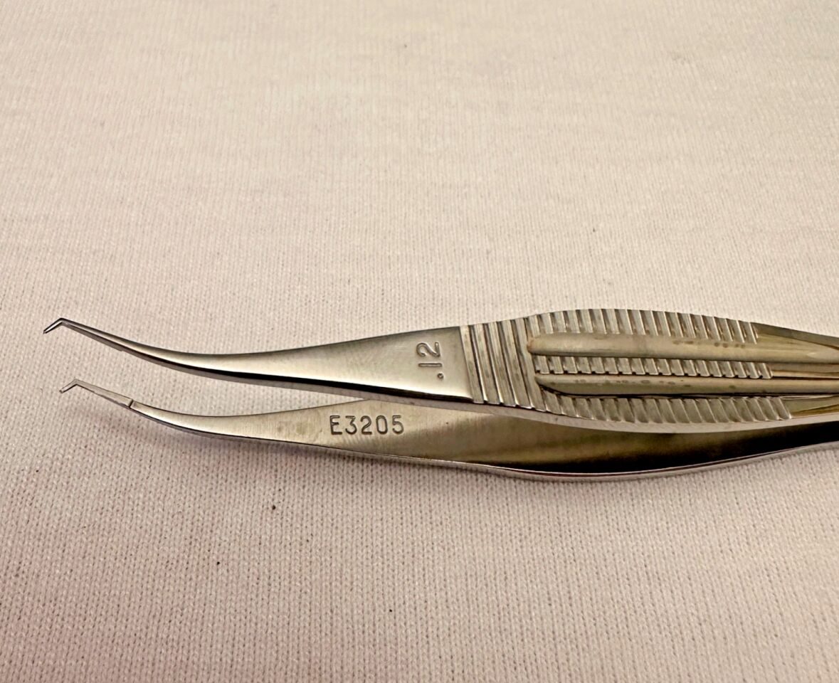 STORZ E-3205 Corneal Forceps Colibri Style — photo 4