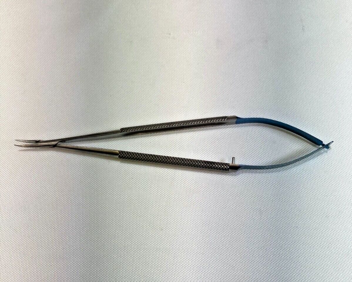 BIOVER MI8013 Titanium Micro Needle Holder 0.4mm Curved Tip 180mm — photo 1