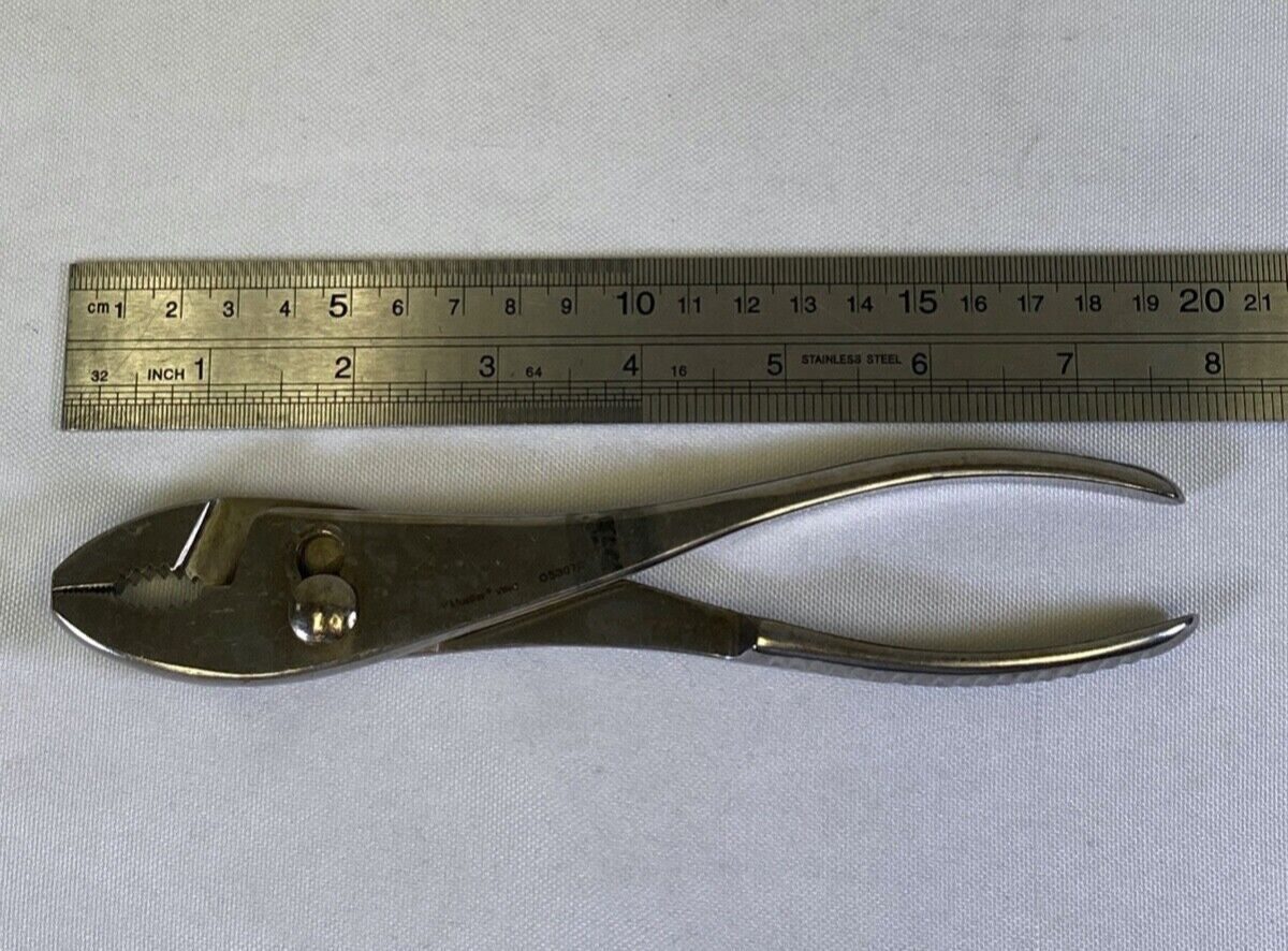 V. MUELLER OS3070 Slip Joint Utility Pliers 10mm Wide Tip L: 7.75" — photo 7