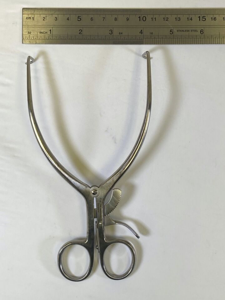 W. LINK 64-4160/17 Kolbel Soft Tissue Retractor 190mm Single Prong Angled Arms — photo 7