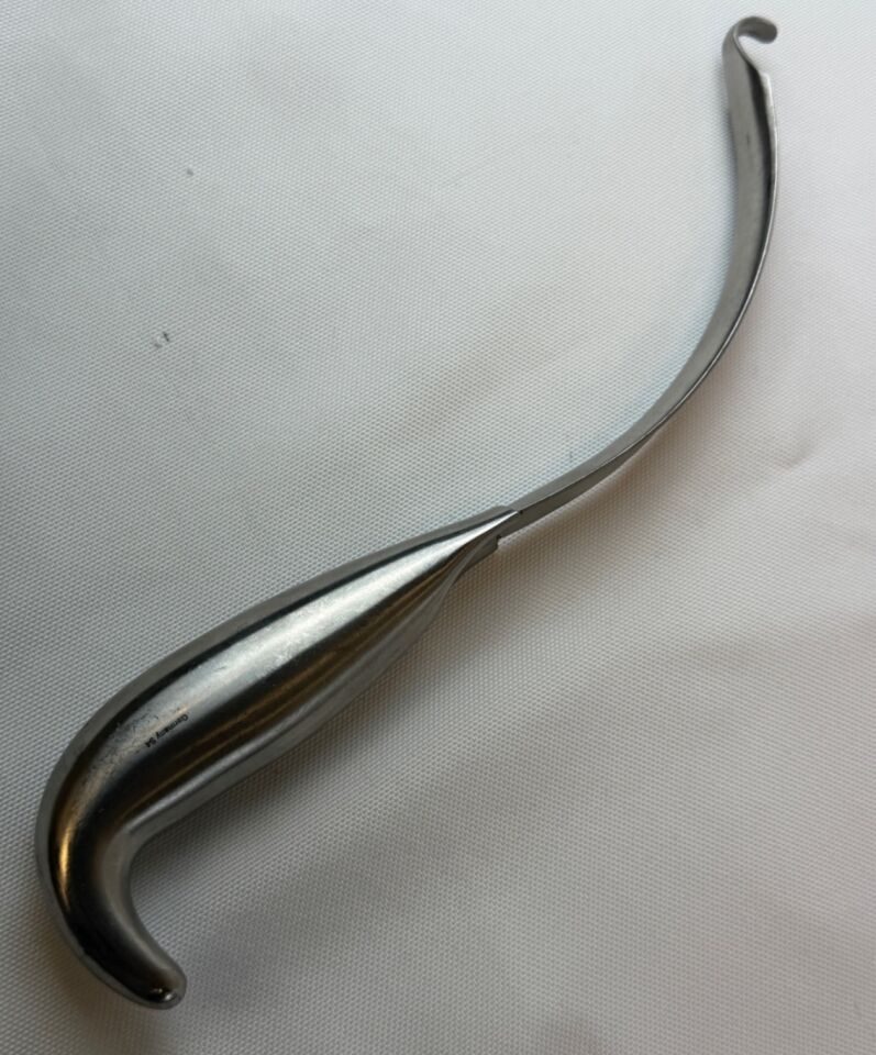 AVALIGN VM96-1688 Hooked Retractor Curved 9.5" — photo 5