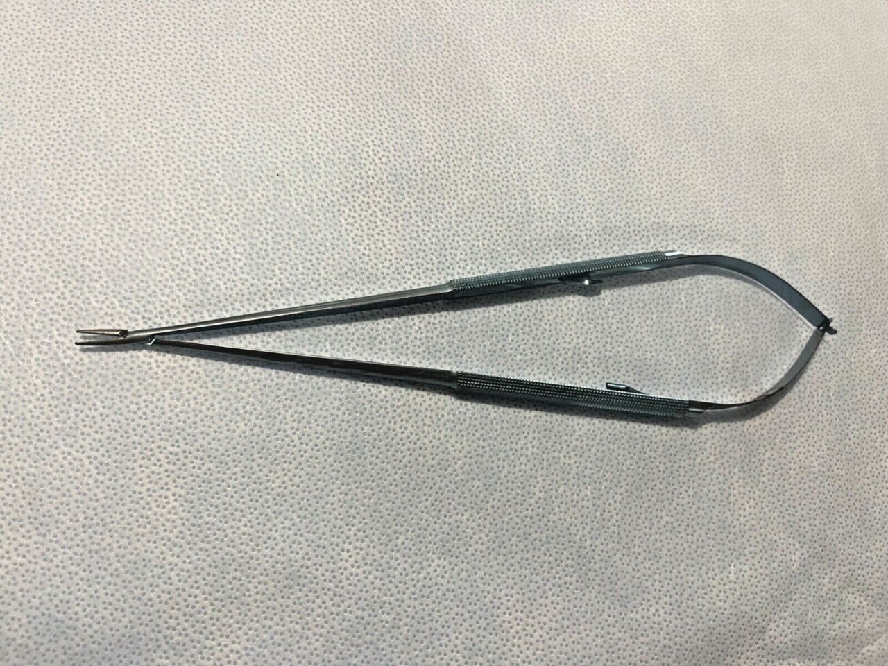 SSI ULTRA 55-2543T Titanium Jacobson Needle Holder Straight w/ Lock 10" Length — photo 1