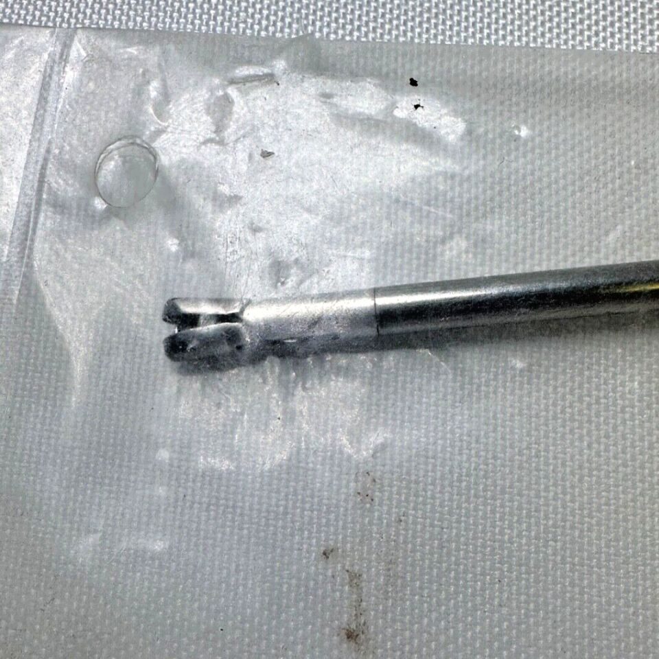 RICHARD WOLF 8403.1 Arthroscopic Biopsy Forceps w/Spike Double Opening 8-3/4" — photo 5