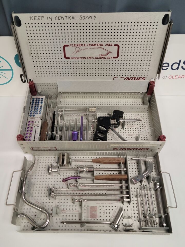 SYNTHES Flexible Humeral Nail Insertion And Locking Set Locking Set — photo 2