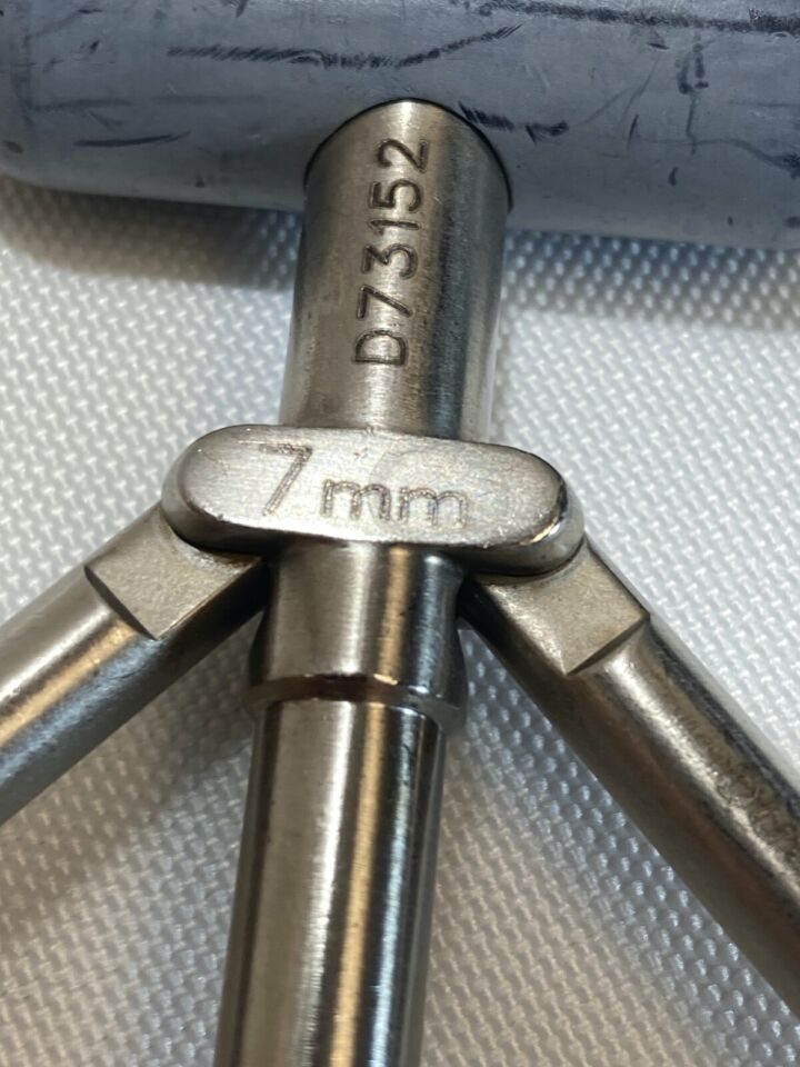 FEMCARE 7mm Filshie Clip Applier Tubal Ligation — photo 4
