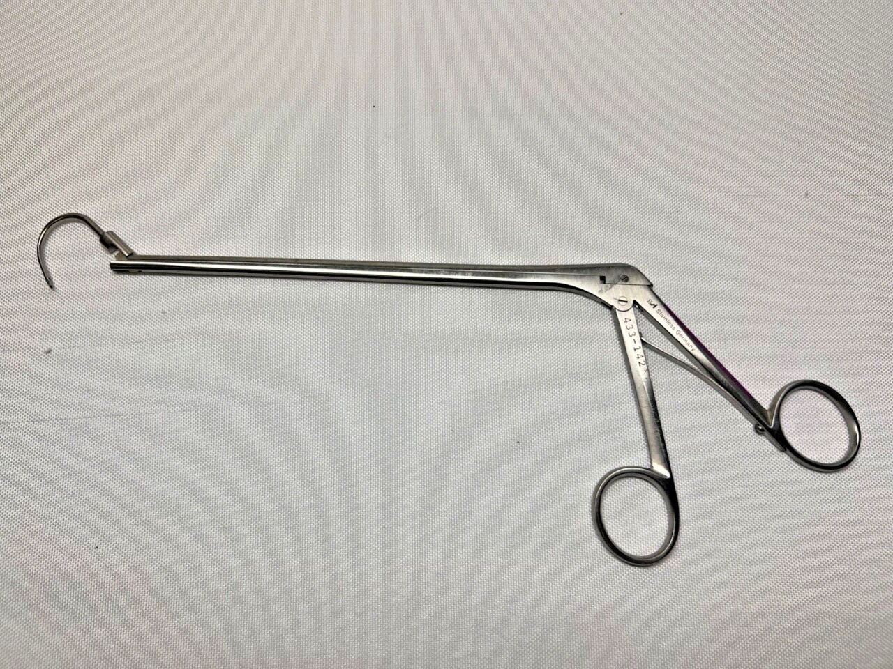 ZSI 433-142 Miya Hook Ligature Carrier Forceps OBGYN