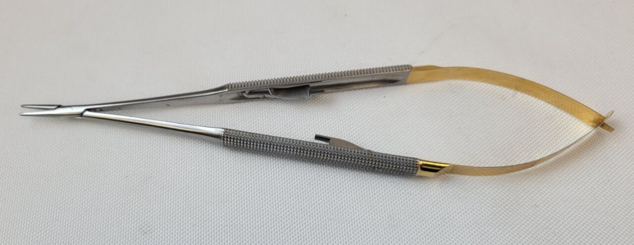 WECK  Castroviejo Needle Holder Straight Jaws Locking Tungsten Carbide 7-1/4"