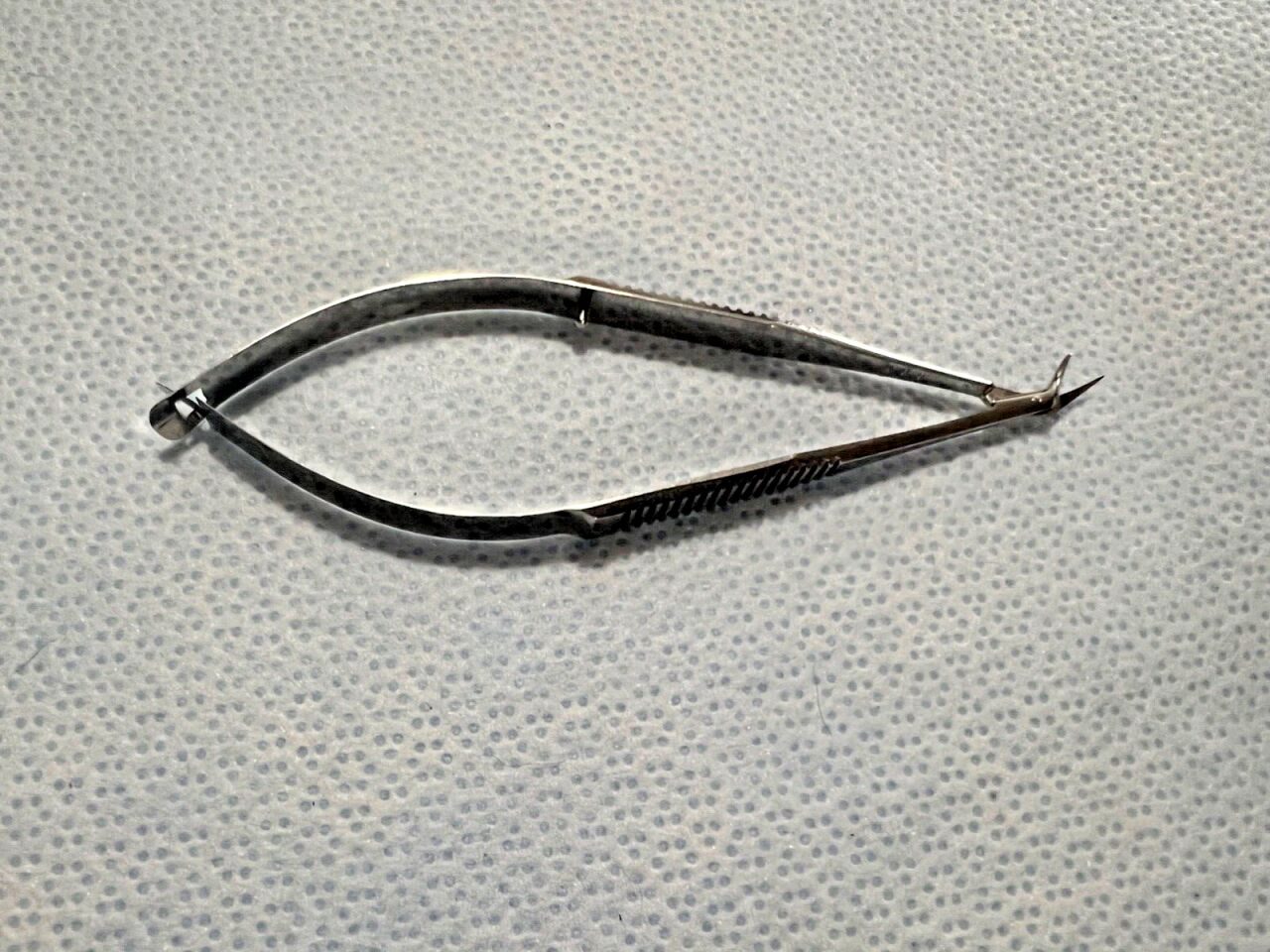 KARL STORZ E3305X Castroviejo Corneal Section Scissors