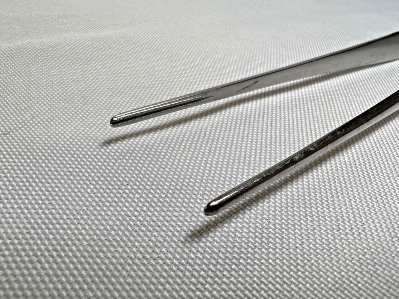 AESCULAP FB404 DeBakey Atraumatic Vascular Tissue Forceps 2mm Tip X 9-1/2" — photo 3