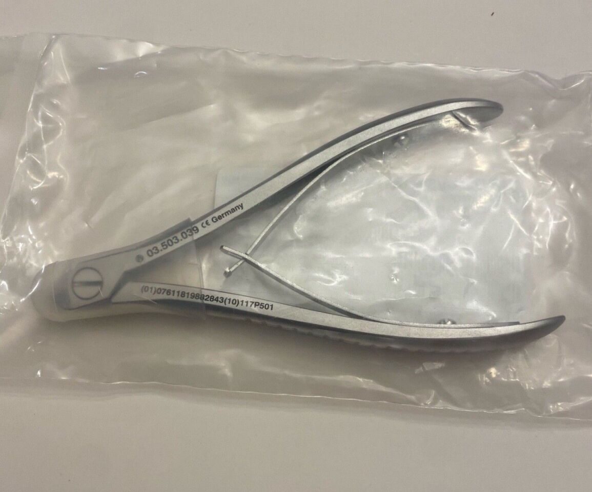 SYNTHES 03.503.039 Cutter For Midface Plates — photo 1