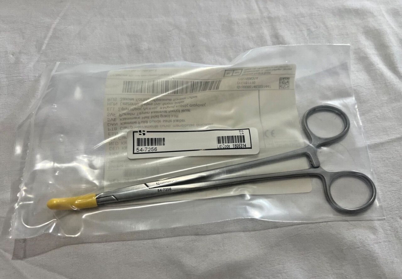 SYMMETRY SURGICAL 54-7256 Full Curve Delicate Jaws 7-1/4" L Gemini-Mixter Clamp — photo 1