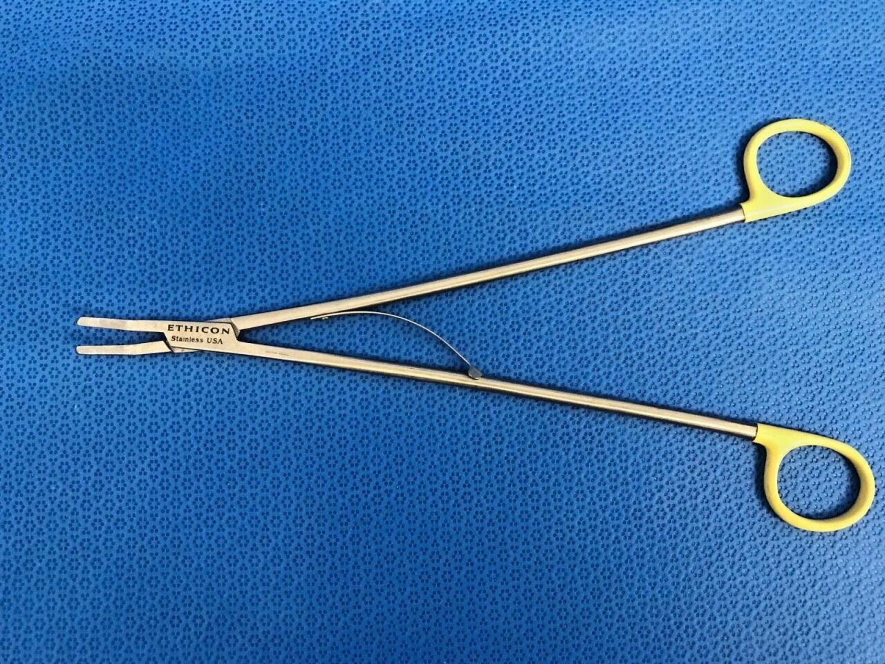 ETHICON  Ligating Clip Appliers 11" Curved Up