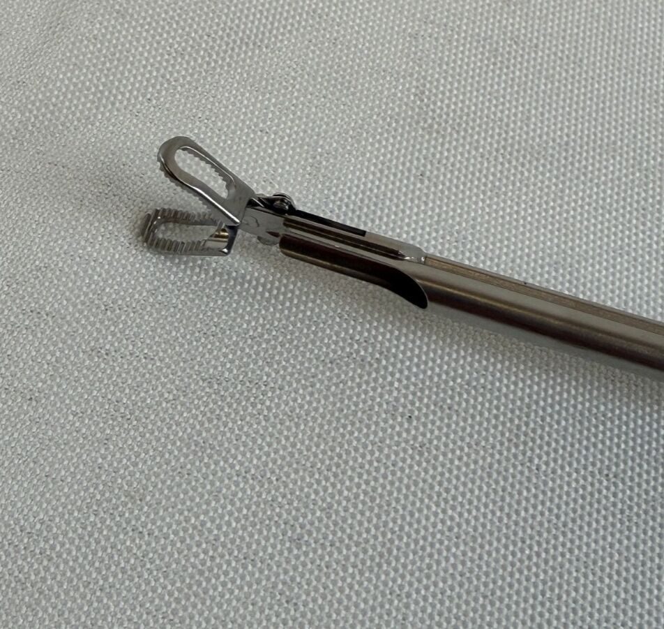 KARL STORZ 10377KF Optical Peanut Grasping Forceps 2.9mm x 28cm Bronch — photo 5