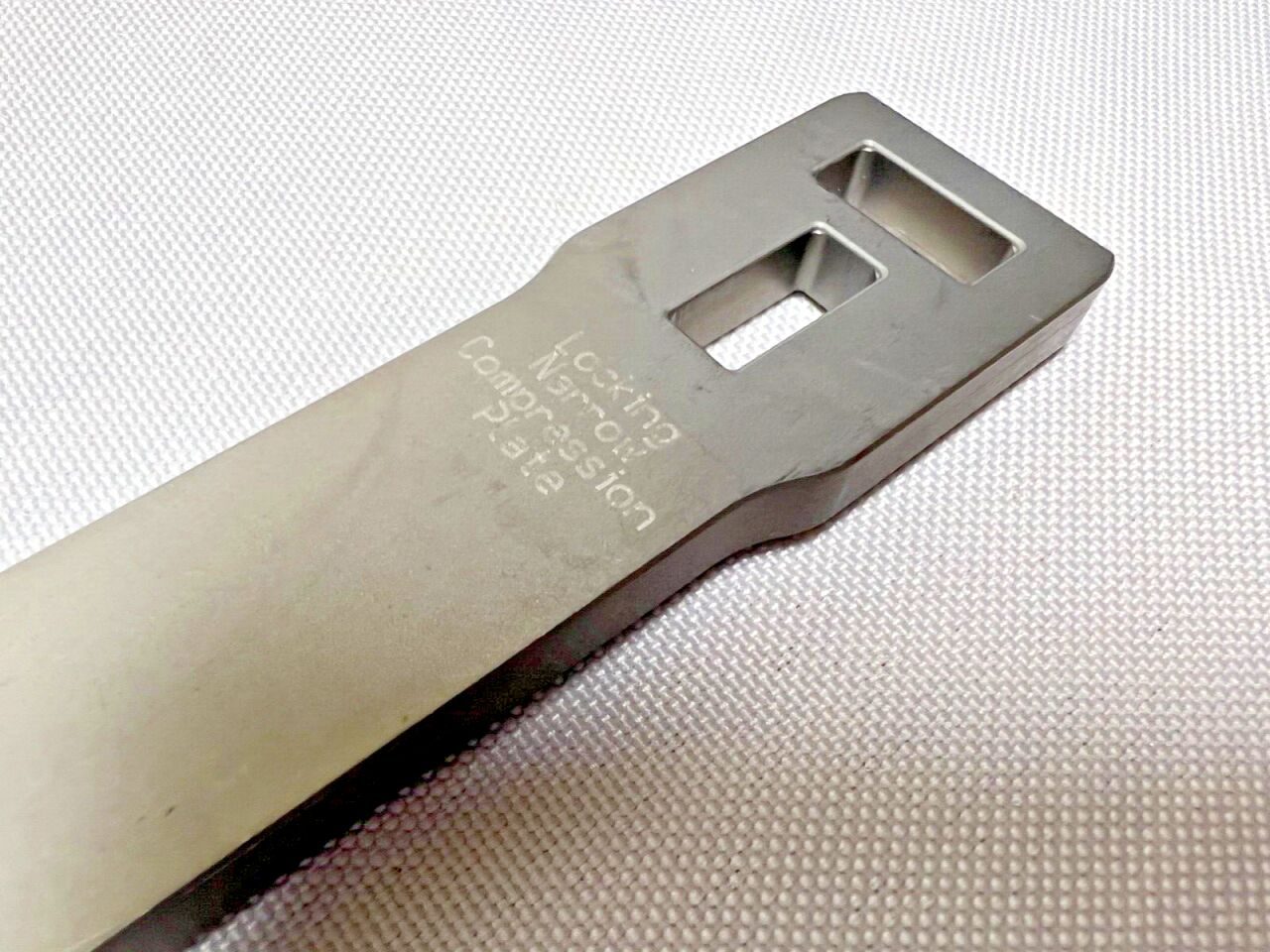 STRYKER 702906 Pelvic Compression Bending Iron — photo 3