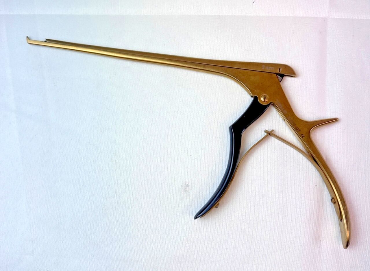 V. MUELLER NL4258-83T 3MM Thin Footplate 40deg Upcut Bite Micro Kerrison Rongeur — photo 1
