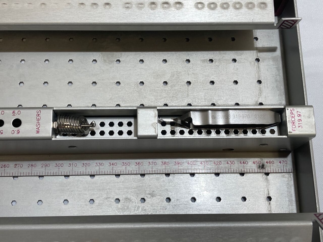 SYNTHES 115.04 / 105.118 / 105.23 LCP Basic Large Fragment System — photo 8