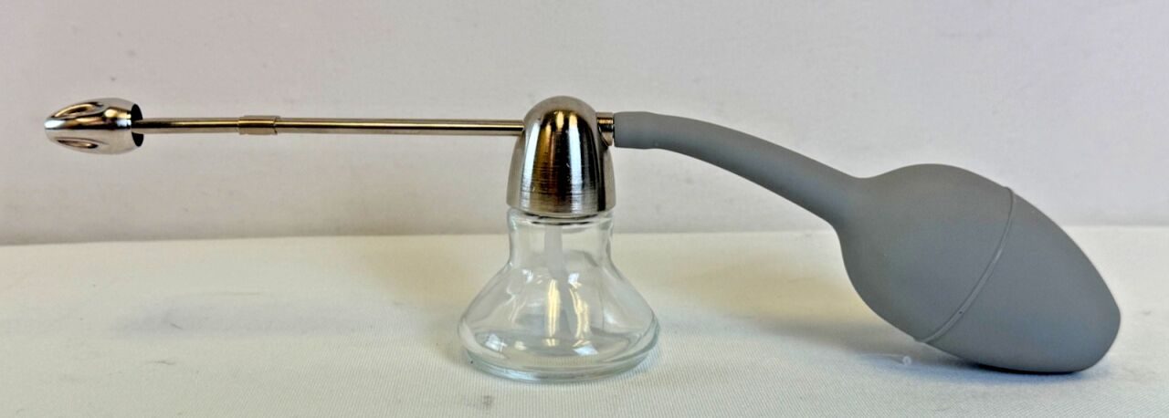 Surgical Powder Blower Urology Glass Jar #3 Rubber Bulb 4.5" Metal Stem — photo 1
