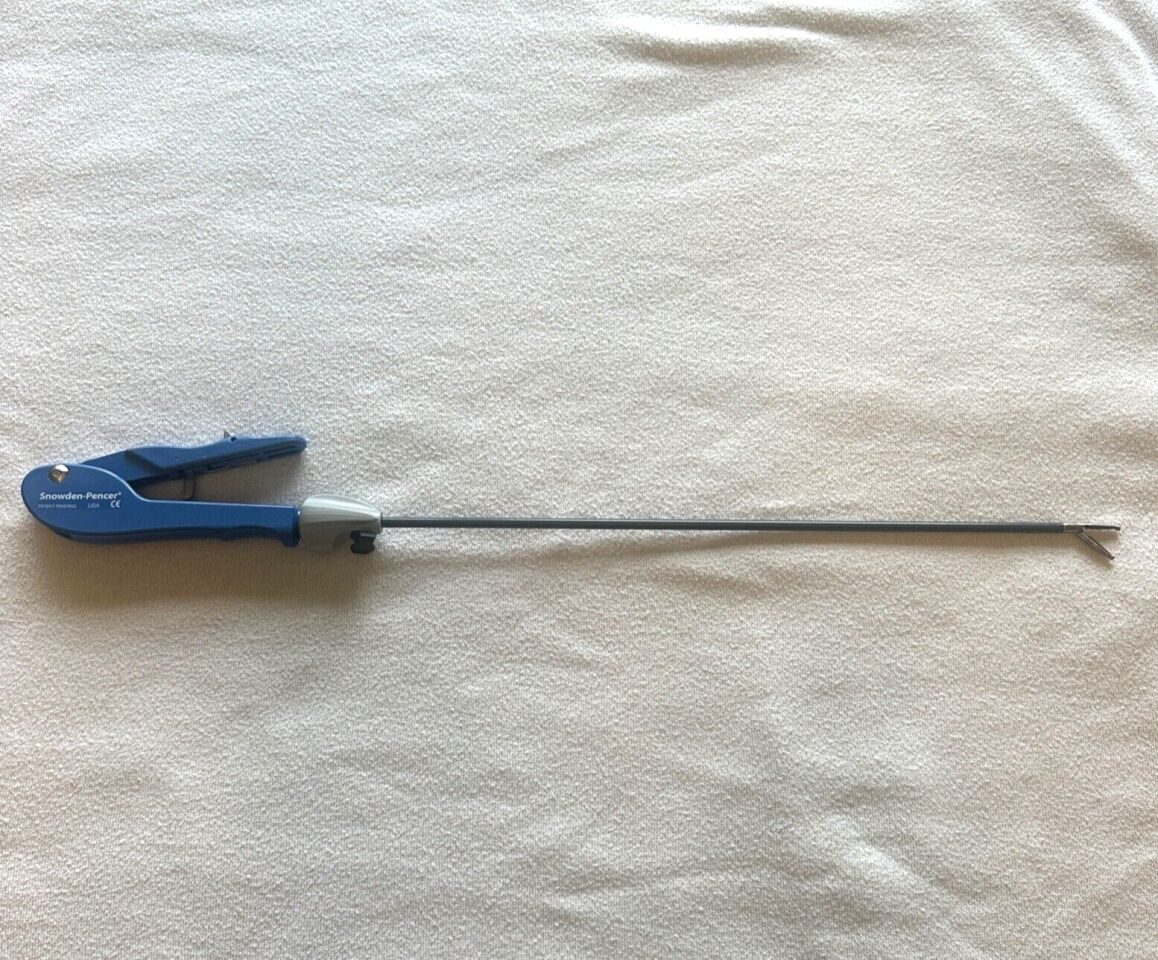 SNOWDEN-PENCER 90-7878 Laparoscopic 5mm Fenestrated Grasping Forceps