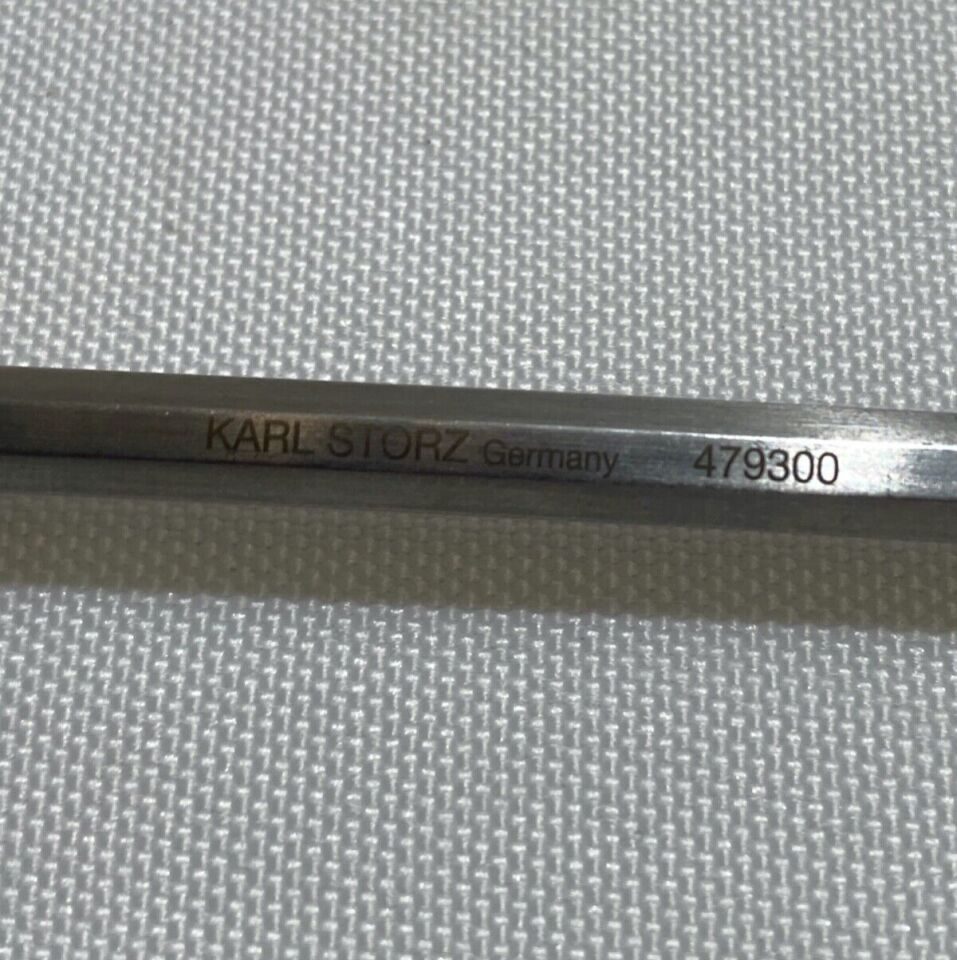 KARL STORZ 479300 Pennington Elevator Dual Ended Curved R&L 21cm — photo 2