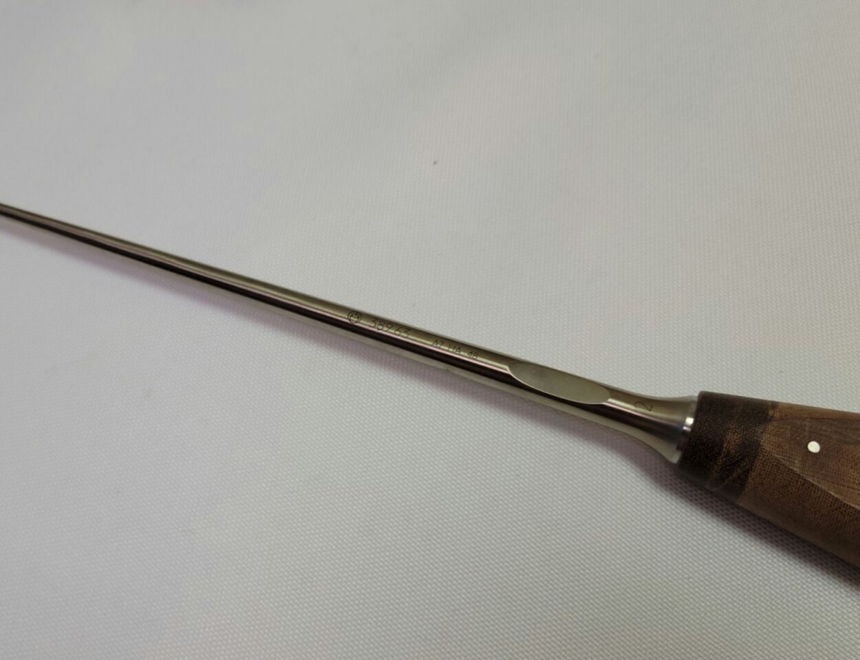 SYNTHES 389.63 2 Angled Cup Bone Curette — photo 2