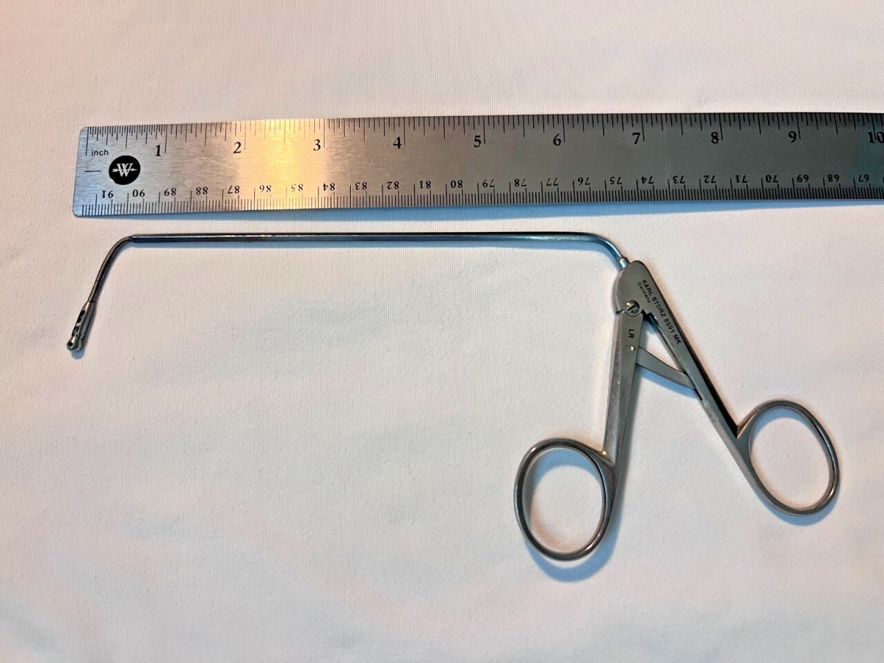 KARL STORZ Kleinsasser 8591MK 8591 MK Kleinsasser Laryngeal Downward 4mm Cup Grasping Forceps 7" L — photo 5