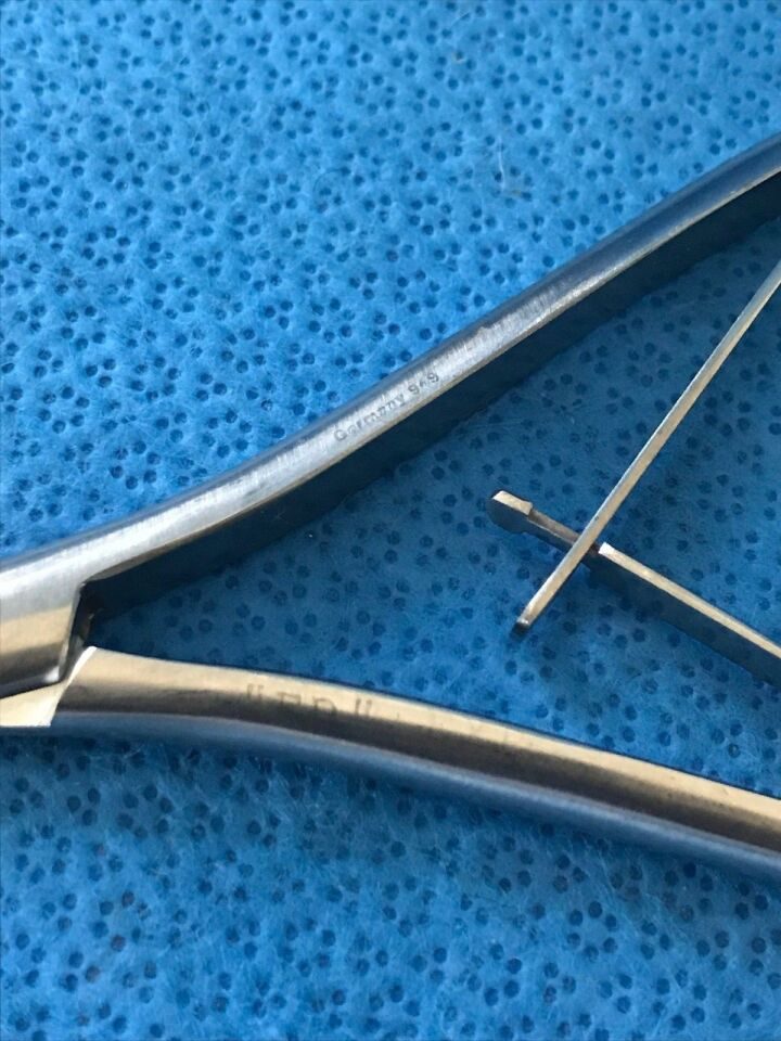 CODMAN 53-1055 Stookey Angled Cranial Rongeur 3mm Angled Bite 7 3/8" — photo 3