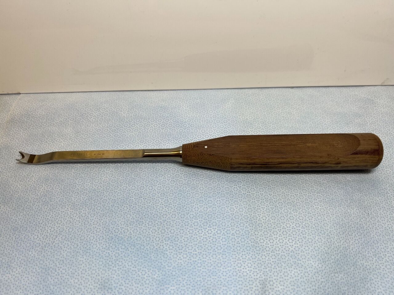 SYNTHES 388.51 Pedicle Finder — photo 3