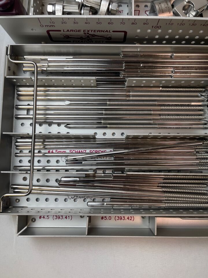 SYNTHES  Large External Fixator Set — photo 3